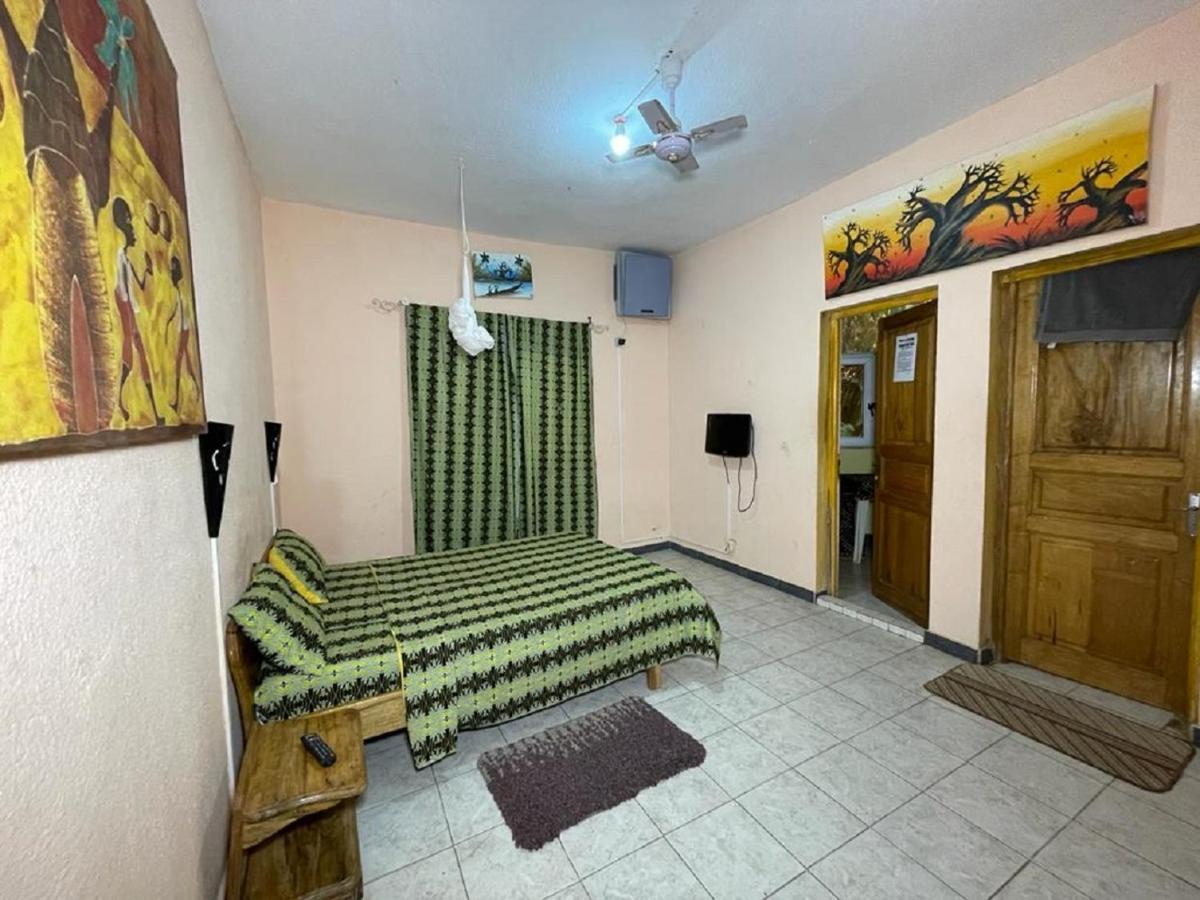 Auberge Africa Thiossane Saly Exterior foto