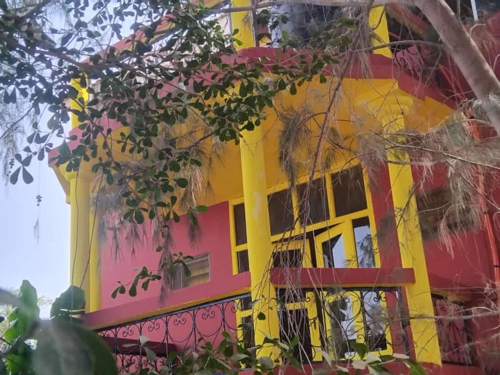 Auberge Africa Thiossane Saly Exterior foto