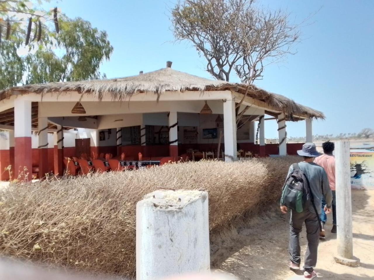 Auberge Africa Thiossane Saly Exterior foto